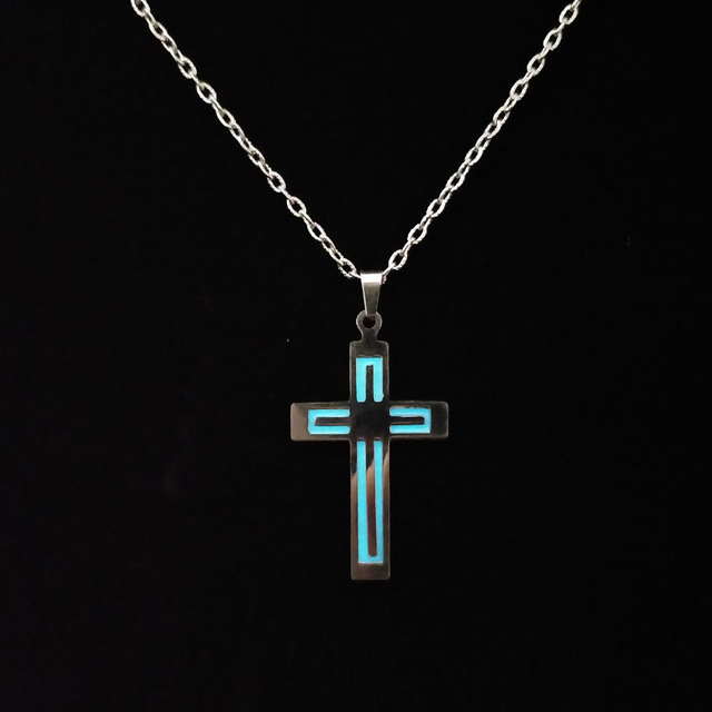 Stainless-Steel-Luminous-Necklace-Glowing-In-The-Dark-Heart-Cross-Pendant-Punk-Necklace-Fashion-Jewelry-Gifts-1.jpg_640x640-1.jpg